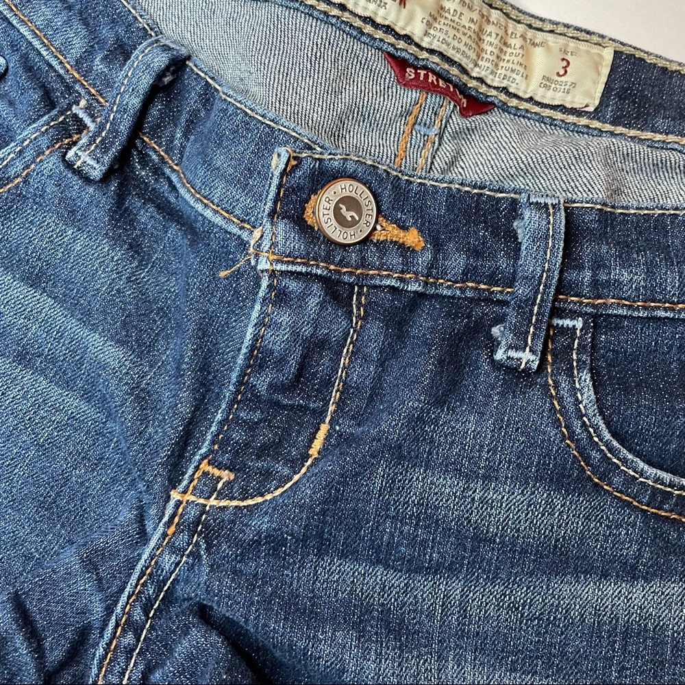 Y2K Low Rise Hollister Jean Shorts - Picture 4 of 8
